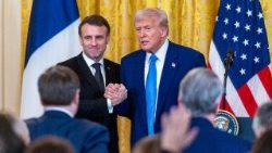 Прэзідэнт ЗША Трамп сустракаецца з прэзідэнтам Францыі Макронам у Белым доме