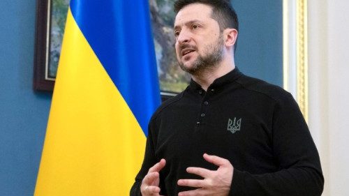 Ucraina, Zelensky a Washington per l’accordo sulle terre rare