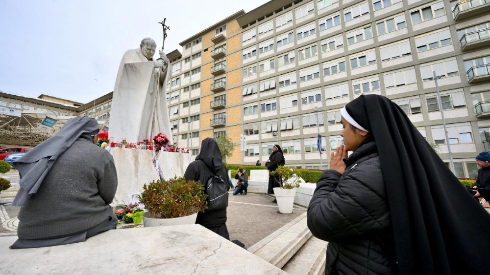 Pope Francis hospitalized at Gemelli hospital in Rome