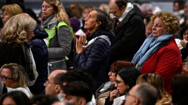 Messe en la basilique Saint-Pierre de Rome, à l'occasion du du 50ème anniversaire du Mouvement pour la vie
