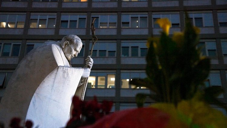 Pope Francis still hospitalized in Rome