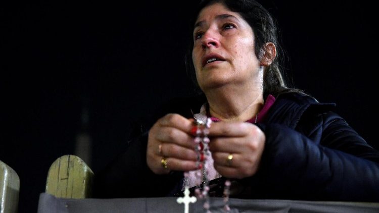 ജപമാലപ്രാർത്ഥന വേളയിൽ 