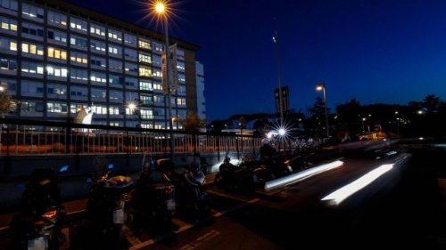 U papeže nastává mírné zlepšení a postupné snižování přívodu kyslíku