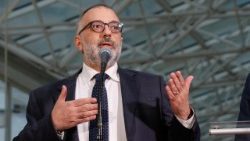 Luigi Carbone hatte auch Papst Franziskus bei seinem Klinik-Aufenthalt im Gemelli-Krankenhaus vor zwei Monaten begleitet