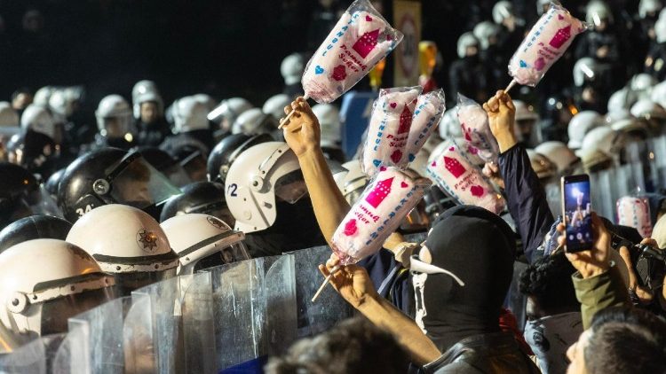 Protest in Istanbul against the detention of Istanbul mayor Imamoglu