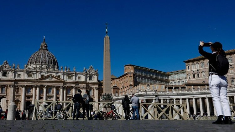 Vatikánske námestie