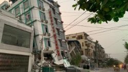 Myanmar, le vittime del terremoto sono pi� di 2.700