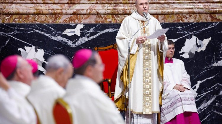 Mauro Gambetti bíboros a nagycsütörtöki Coena Domini szentmisén