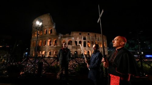 रोम के कोलोसेऊम में क्रूस रास्ता, 2025 (प्रतीकात्मक तस्वीर) 