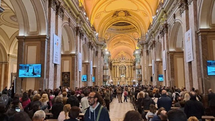 Gedenkmesse in Buenos Aires
