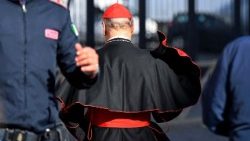 Arrivano in Vaticano i cardinali per la prima congregazione