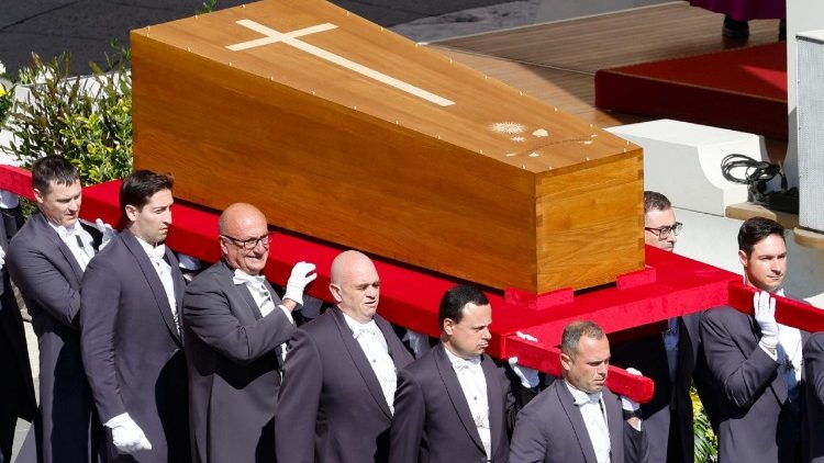 Hayati Papa Francisko Alifariki dunia 21 Aprili na kuzikwa 26 Aprili 2025