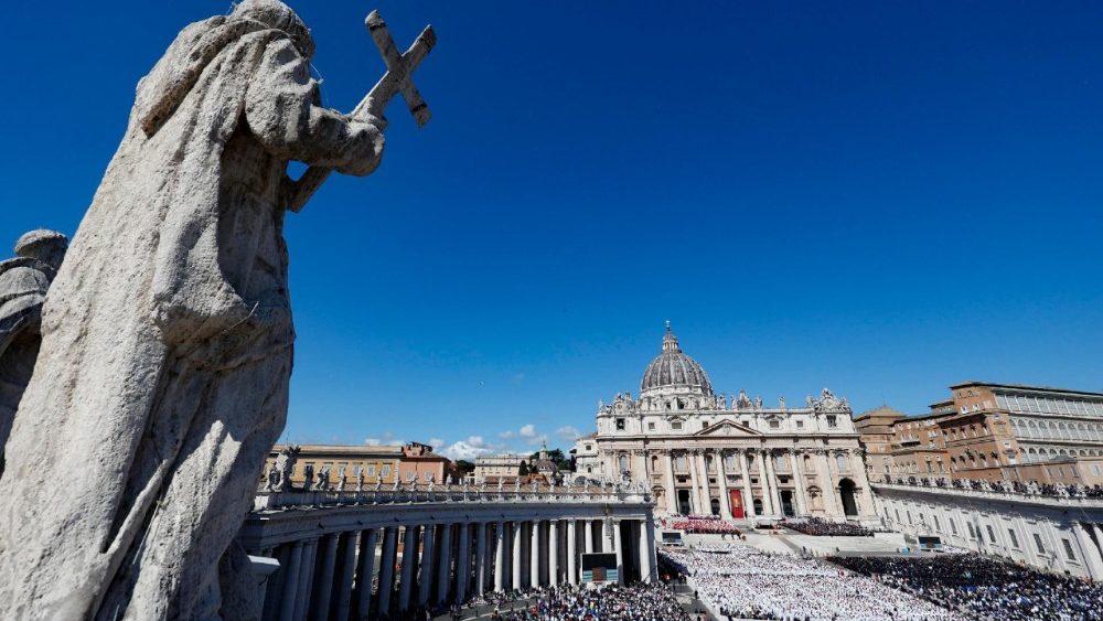 Cerimônia fúnebre do Papa Francisco na Praça de São Pedro, na Cidade do Vaticano, 26 de abril de 2025. ANSA/FABIO FRUSTACI