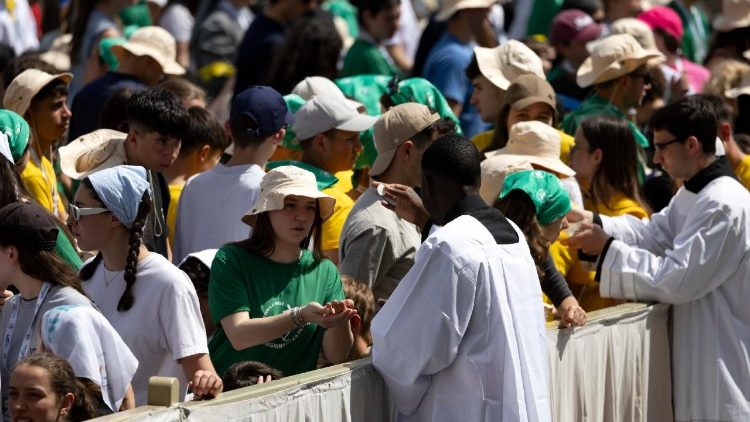 Az &aacute;ldoz&aacute;s szent pillanatai 