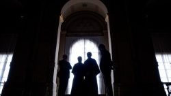 Verso il conclave: stanza delle lacrime poi la loggia