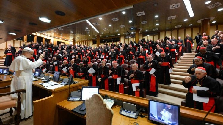 البابا: لقد اخترت اسم لاوُن الرابع العشر لكي أجيب على تحديات العدالة والعمل 