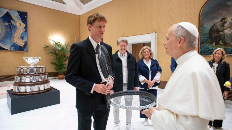 Südtiroler Tennisprofi Jannik Sinner in Audienz bei Papst Leo XIV. am 14.5.2025