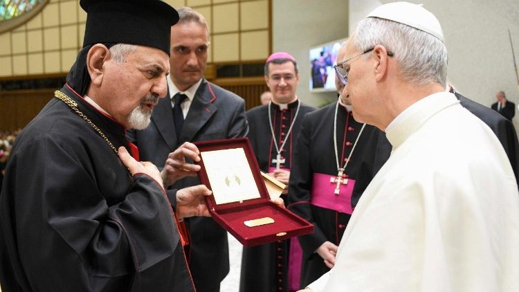 संत पापा लियो पूर्वी कलीसिया के सदस्यों संग