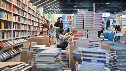 Ватиканское издательство на Международной книжной ярмарке