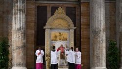 Papa Leone XIV in visita alla basilica di San Paolo