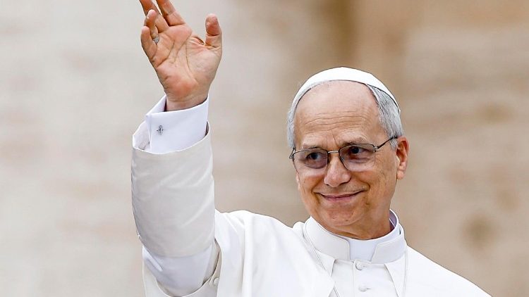 Seit dem 8. Mai hat die katholische Kirche ein neues Oberhaupt: Papst Leo XIV.