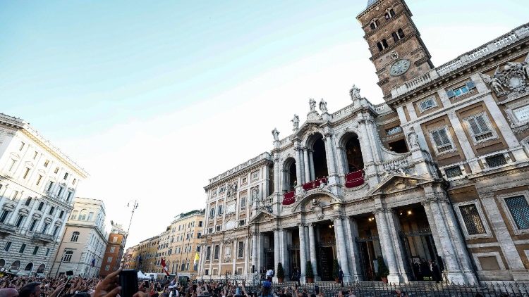 – மேரி மேஜர் பெருங்கோவில் - உரோம் 