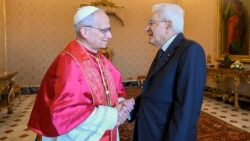 Папа Леў XIV і прэзідэнт Італіі Серджа Матарэла