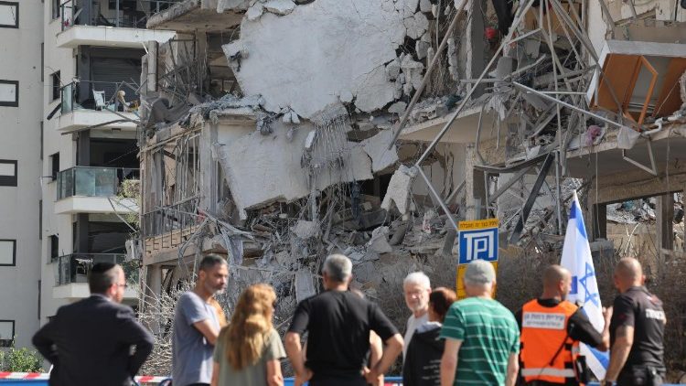 Papa Leo XIV Watu wasizoee vita