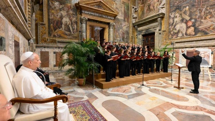 A Marcellus pápa misét énekelte a kórus