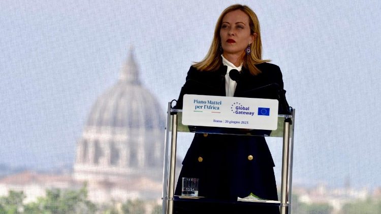 Bi Meloni akiwakilisha  yaliyotokea kwenye mkutano huo