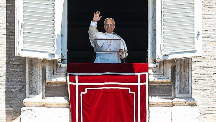 Pope Leo XIV� Angelus prayer in Vatican