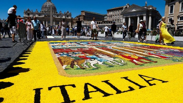 Vir&aacute;gszőnyeg