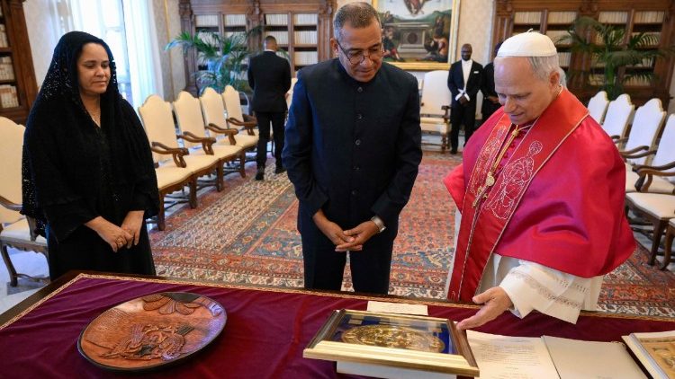 Raais Carlos Manuel Vila Nova amekutana na Papa Leo XIV mjini Vatican