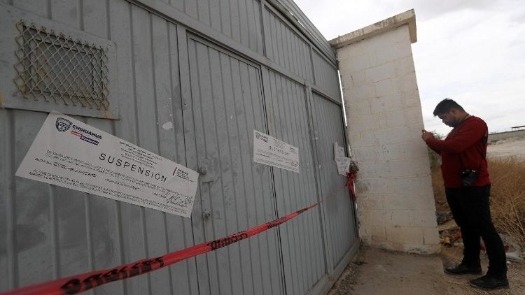 Hundreds of bodies found at a crematorium in Mexico

