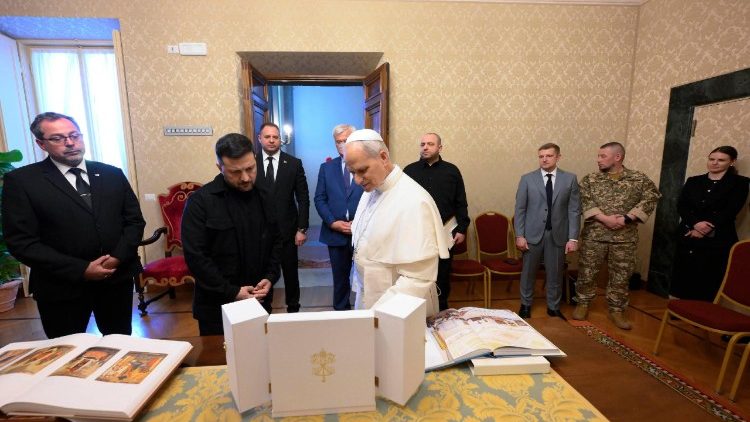 Rais wa Ukraine akutana na kuzungumza na Papa Leo XIV