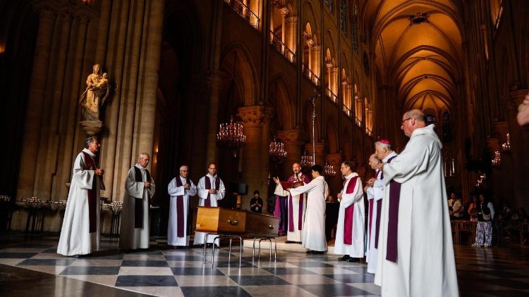 Kardinali Andre alikazia: Msalaba, Neno la Mungu, Sakramenti na Ushuhuda