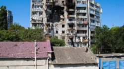 ओडेसा में रूसी रात भर की गोलाबारी के बाद का दृश्य