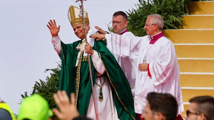 യുവജന സമ്മേളനത്തിൽ ലിയോ പതിനാലാമൻ പാപ്പാ 
