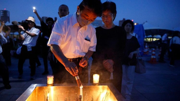 जापान ने हिरोशिमा परमाणु बमबारी की 80वीं वर्षगांठ मनाई