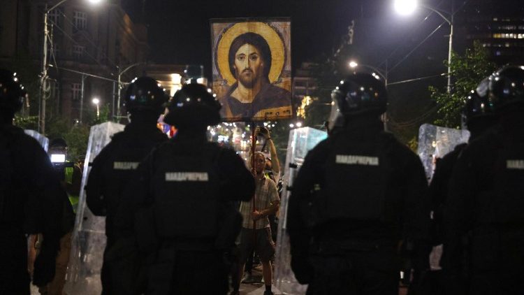 Пратэсты на вуліцах Бялграда