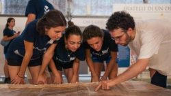 Notiek gatavošanās Tautu draudzības mītiņam