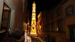 Cỗ xe “Macchina di Santa Rosa”