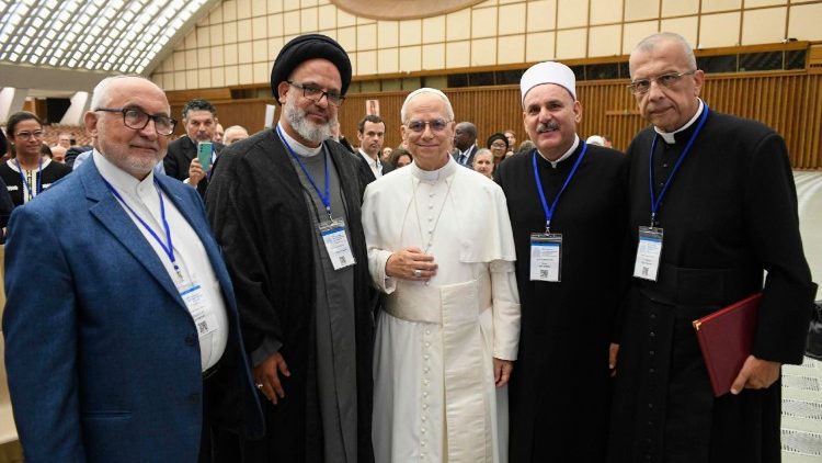 பன்னாட்டு மரியியல் கல்விக்கழகங்களின் பங்கேற்பாளர்களுடன் திருத்தந்தை 