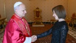 ലിയൊ പതിനാലാമൻ പാപ്പായും  മൊൾഡോവയുടെ രാഷ്ട്രപതി ശ്രീമതി മായ സന്തുവും വത്തിക്കാനിൽ,12/09/25