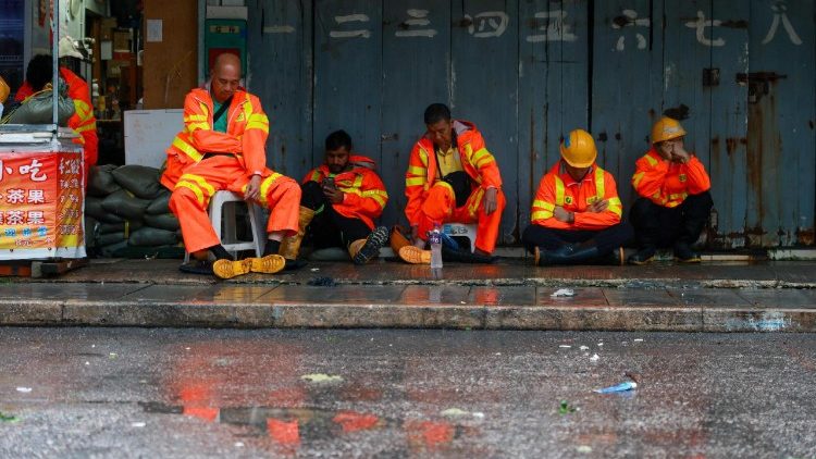 Gelbėtojai Honkonge