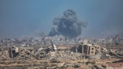 Displaced Palestinians flee northern Gaza as Israeli offensive intensifies