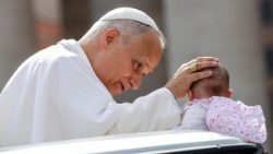 திருத்தந்தை 