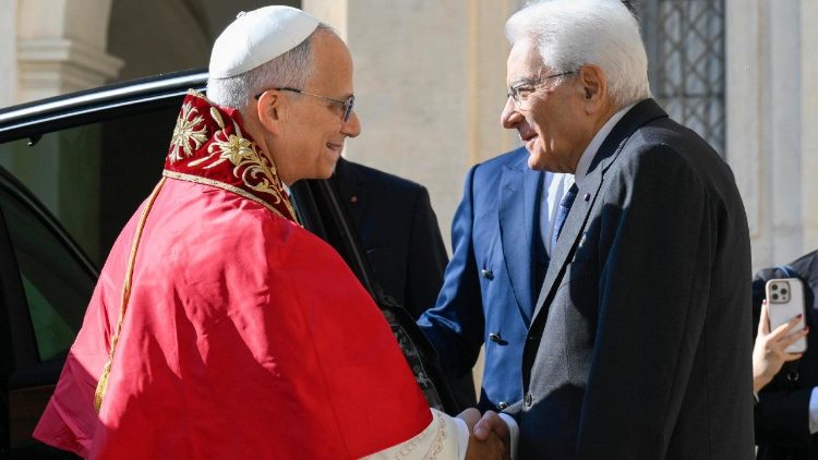 البابا لاوُن الرابع عشر يزور الرئيس الإيطالي ماتاريلا ١٤ تشرين الأول أكتوبر ٢٠٢٥