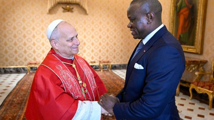 Popiežiaus audiencija Gabono prezidentui