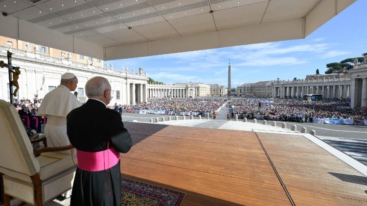 Húszezren vettek részt a nevelés világa jubileumán  